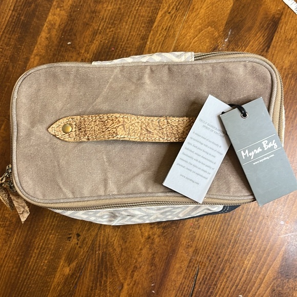 Myra Bag X Design Shaving Kit Bag, NWT - Picture 3 of 9